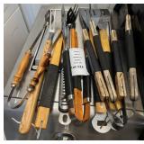 BBQ Grill Tools - Spatulas, Tongs, Forks & More