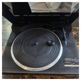Fisher MT-730 Linear Tracking Turntable Record Player