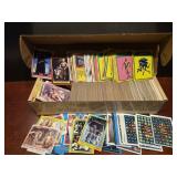 AMAZING BOX OF VINTAGE STARWARS, PACMAN,