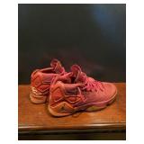 NIKE AIR JORDAN / MELO EDITION SIZE 12 SHOES.