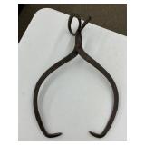 ANTIQUE Cast Iron Ice Tongs.  22'