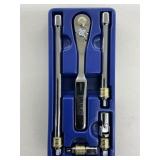 5Pc. Locking Ratchet Set 3/8' Drive