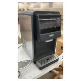 VEVOR Commercial Ice Maker  - 5lb. Cap. 120V AC