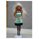 2000's Barbie in Mint Classic Charm Fashion Avenue