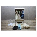 Marx Toys Sindy Doll Clothes Wardrobe-Storage Bin