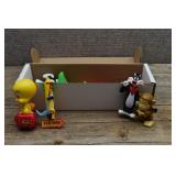 Lot of Plastic Toys - Looney Tunes