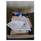 Vtg White Linen Handkerchiefs w/Floral Embroidery