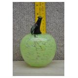 Vtg Hand-Blown Art Glass Green Speckled Apple