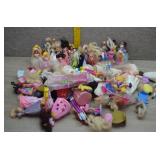 Vtg 1980s/90s Mattel Barbie Dolls & Accessories