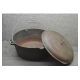 Vtg Cast Iron Dutch Oven Pot With Lid