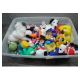 Asst Plush and Plastic Toys Peanuts,