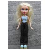 2001 MGA Bratz Cloe Fashion Doll