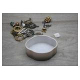 Vtg Trinket Dish w/Assorted Costume Jewelry