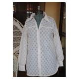 Vintage 70s Women's Eyelet Lace Zip Up Top