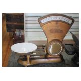 Antique Scott Brand 10lb Scale