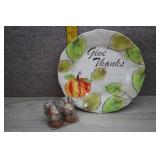 Thanksgiving Tray,Turkey Salt & Pepper Shakers NIP