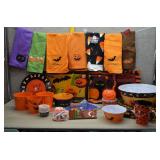 Lot Halloween Tea Towels, Bowls, Platters, Tins