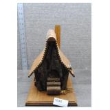 Vtg Handmade Wood Log Cabin Birdhouse Decor