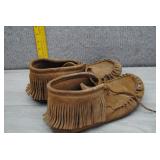 Target Brown Suede Fringe Moccasin Boots Sz 11