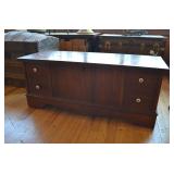 Vtg Lane Cedar Chest w/Small White Knobs