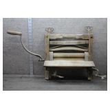 Antique No 10 Tryx Wood Laundry Clothes Wringer