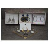 Premier Designs Earrings & Costume Jewelry Lot