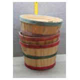 Vtg Wooden Bushel Fruit Baskets Lot of 4