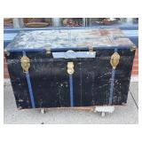 Vtg Flat Top Steamer Trunk Chest