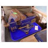 WILTON 4 1/2 BENCH VISE