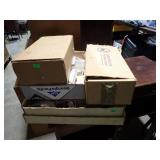 FLAT OF BASEBALL CARDS & BALLS