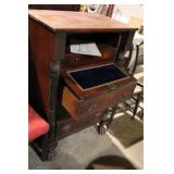 EARLY CLAW FOOT DESK 28x44