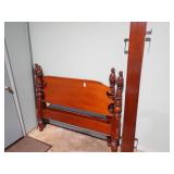 QUEEN BED FRAME W/ PINEAPPLE TRIM