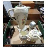 CHAMPION ELECTRIC KETTLE W/ SUGAR BOWL, CREAMER