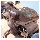 LEATHER SADDLE