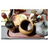 METAL VASES, 1837 QUEENS PORT, MISC
