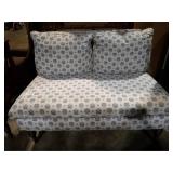 FLORAL UPHOLSTERED LOVE SEAT 48'