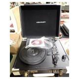 CRISLEY PORTABLE TURNTABLE