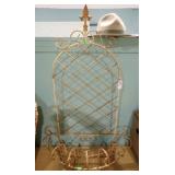WIRE WALL PLANTER BASKET