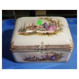 DRESDEN PORCELAIN BOX