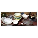 2 TRAYS PYREX & GLASS