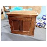 SMALL MULTI-DRAWER CABINET