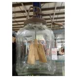 VINTAGE BUTTER CHURN