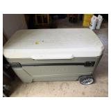 Igloo MaxCold Glide 110 Qt Wheeled Cooler