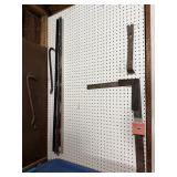 Stanley Square, Levels & Pry Bars Lot