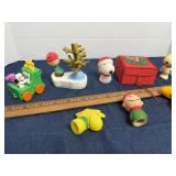 Peanuts Christmas Little People Snoopy Toy Lot