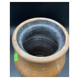 Primitive Stoneware Jar Firing Details