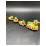 Vintage Tin Litho Duck Family Wind Up Mechanical T