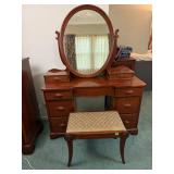 Sherwood Solid Cherry Dressing Vanity Table Bench