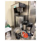 Bunn TB3Q Commercial Tea/Coffee Brewer w/ Airpots