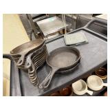 Cast Iron Skillets, Silicone Cooling Pads
